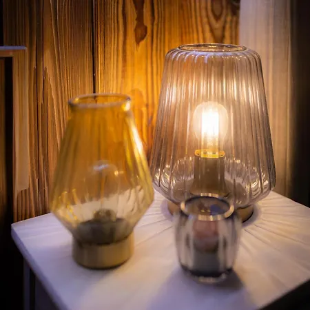 Chalet Moekki, Bain Nordique, Balneo Et Sauna *