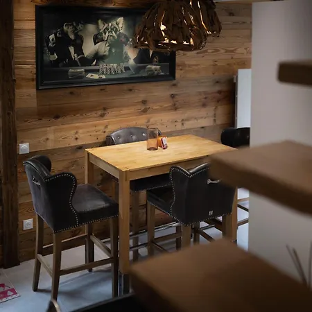 Chalet Moekki, Bain Nordique, Balneo Et Sauna *