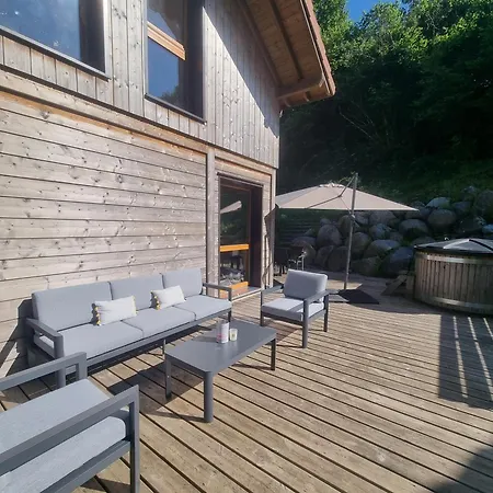 Moekki, Bain Nordique, Balneo Et Sauna *