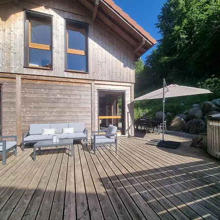 Moekki, Bain Nordique, Balneo Et Sauna Chalet